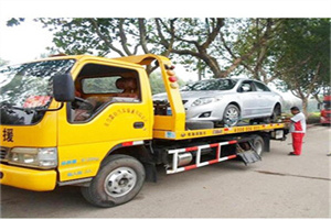金湾附近24小时汽车拖车服务热线
