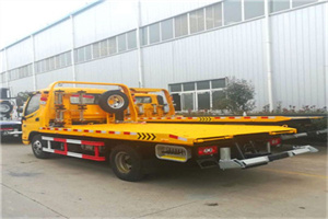 金湾附近拖车救援搭电